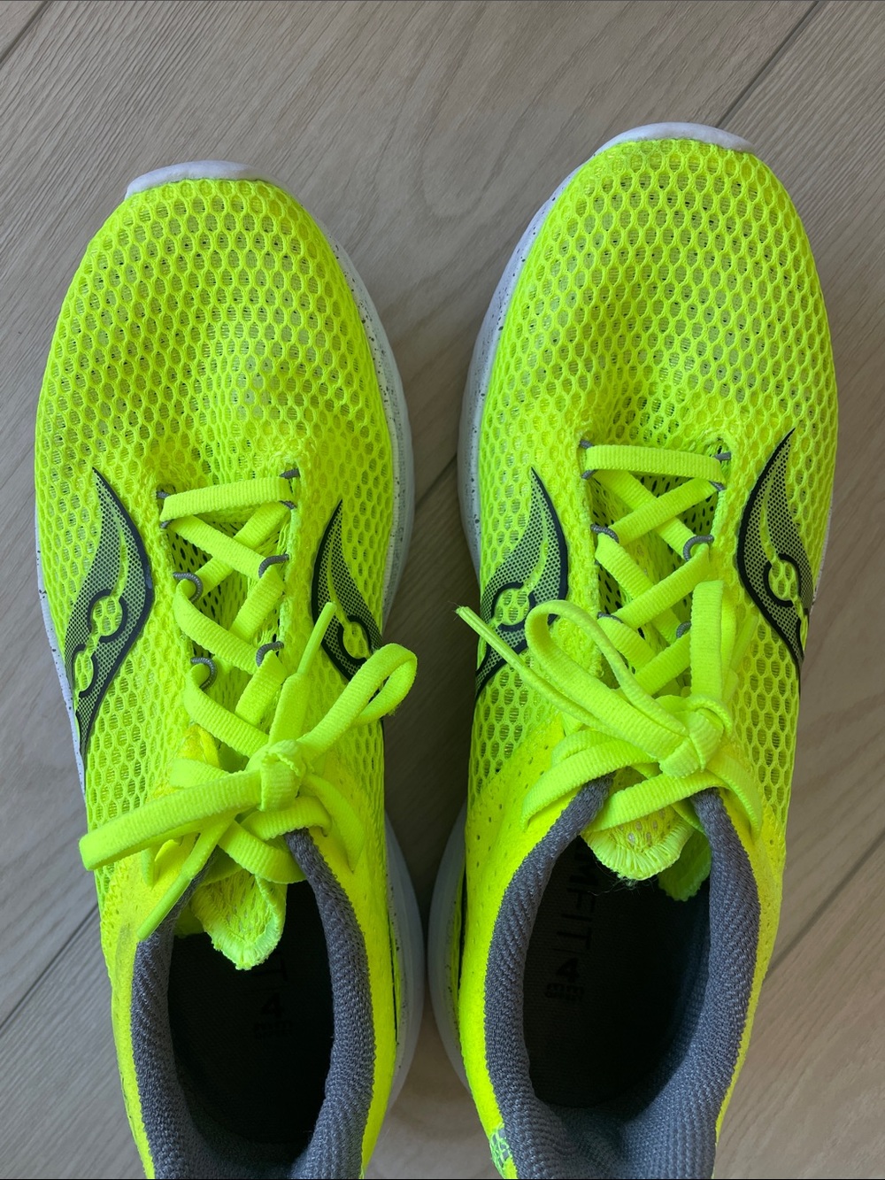 Saucony Women’s Kinvara 14 Running Shoes - Picture 3 of 7